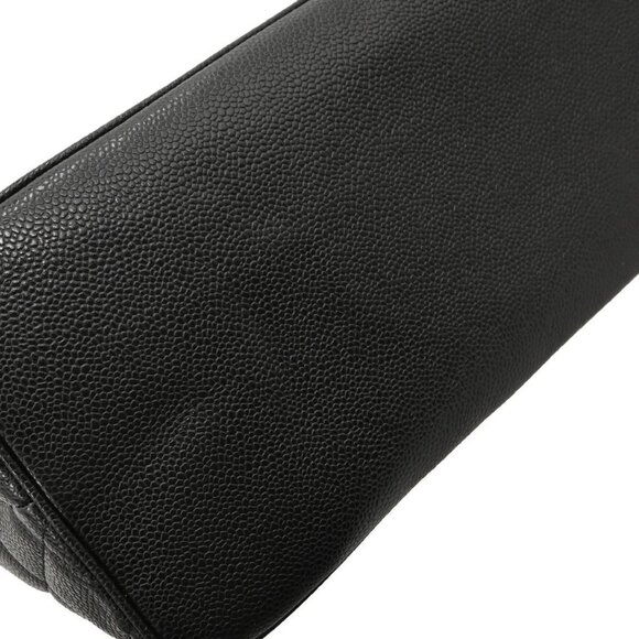 Chanel Black Calfskin Medallion Tote Handbag 155095 - Picture 3 of 10